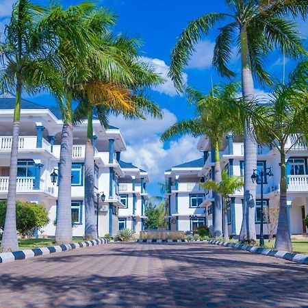Luxury Beach Villa Inn Dar es Salaam Bagian luar foto
