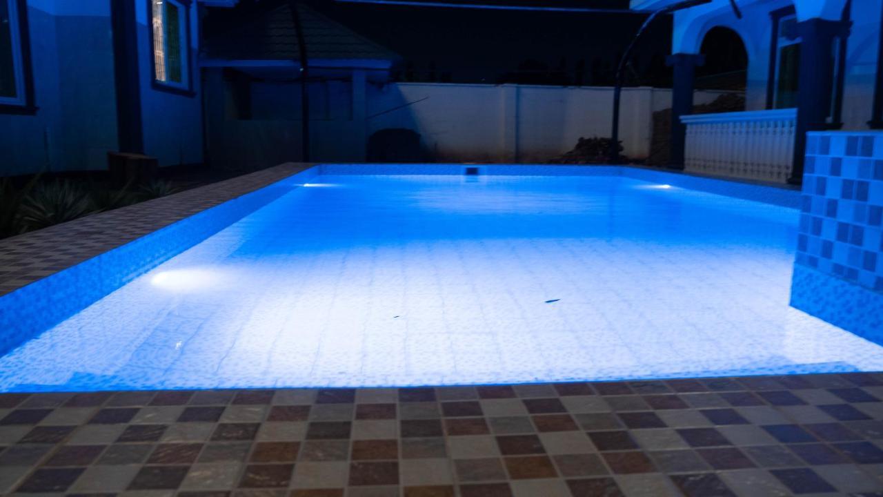 Luxury Beach Villa Inn Dar es Salaam Bagian luar foto