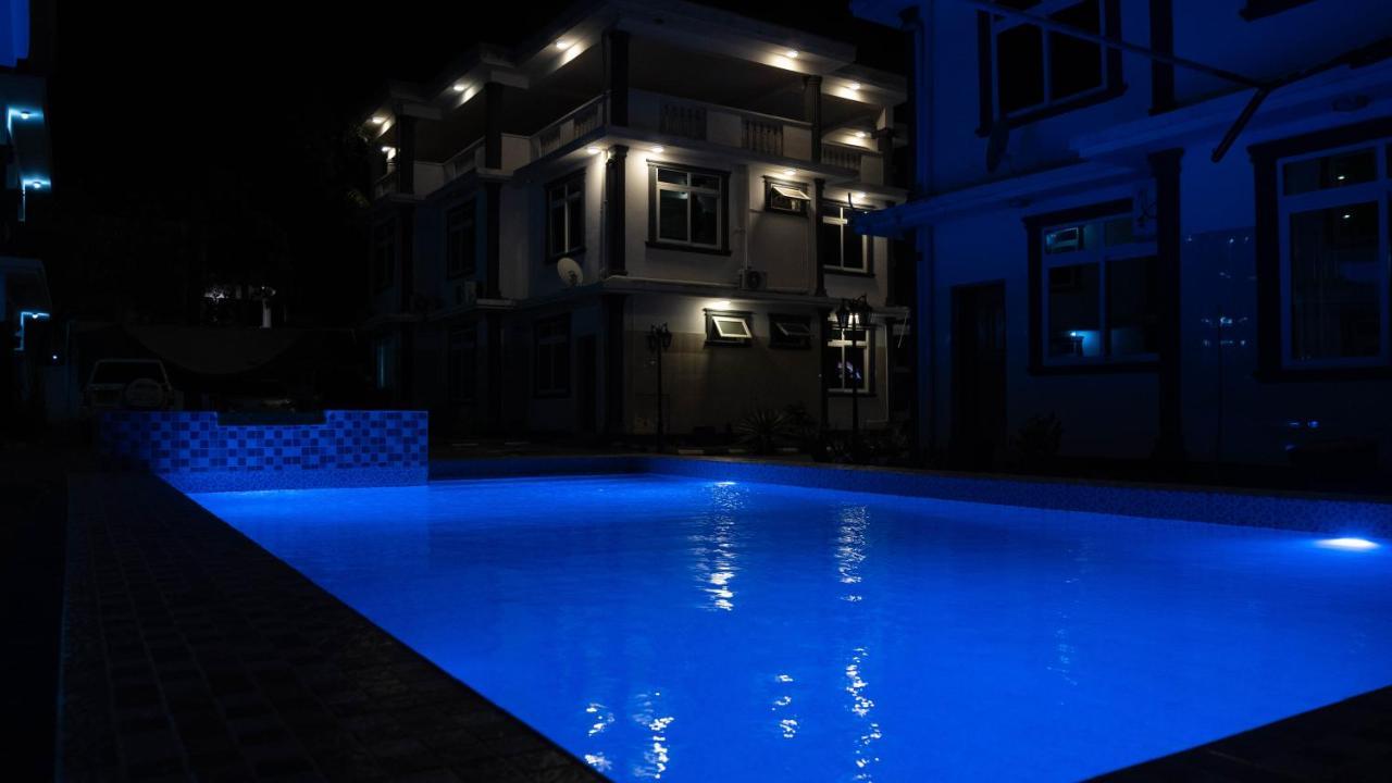 Luxury Beach Villa Inn Dar es Salaam Bagian luar foto