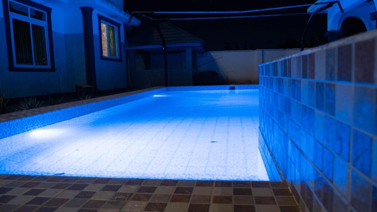 Luxury Beach Villa Inn Dar es Salaam Bagian luar foto