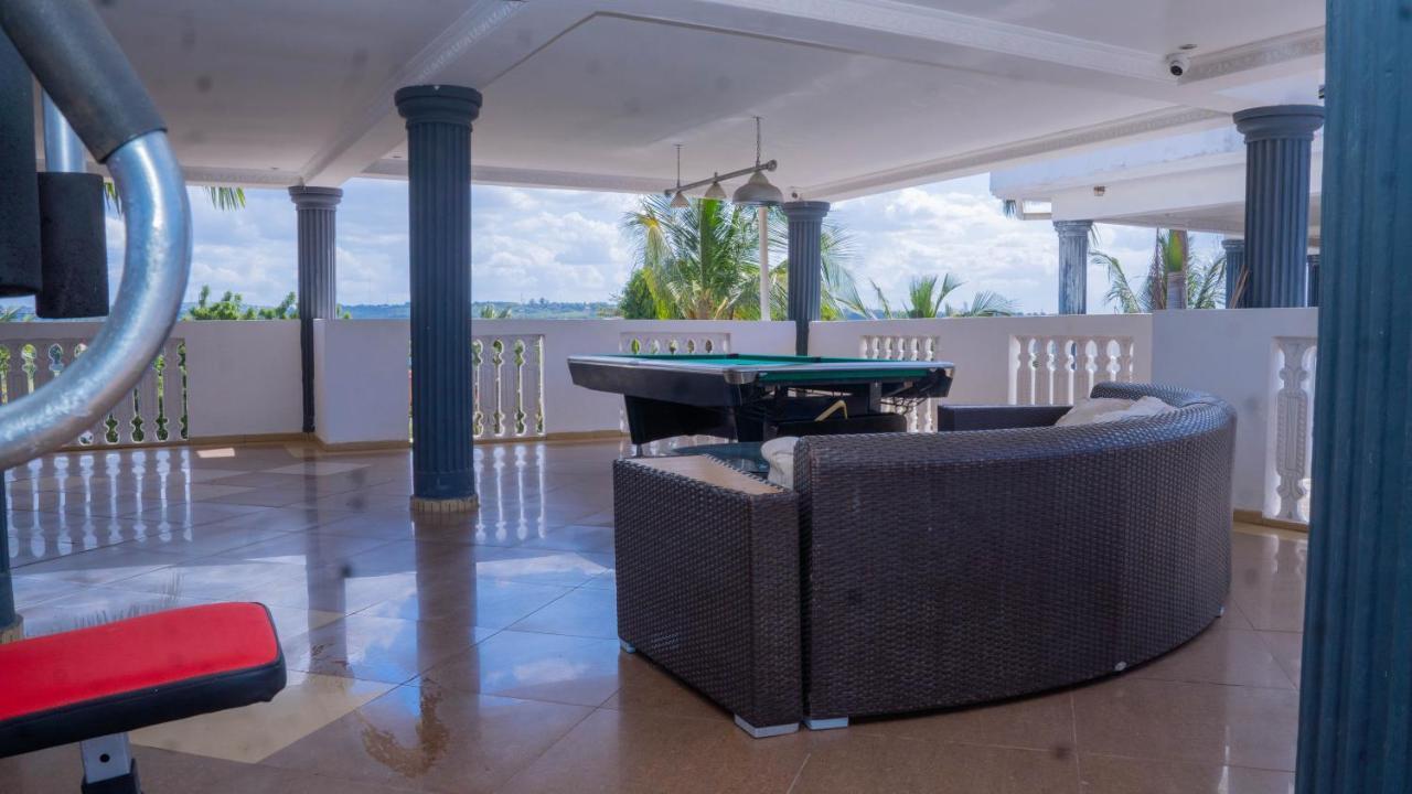 Luxury Beach Villa Inn Dar es Salaam Bagian luar foto