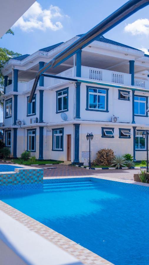 Luxury Beach Villa Inn Dar es Salaam Bagian luar foto